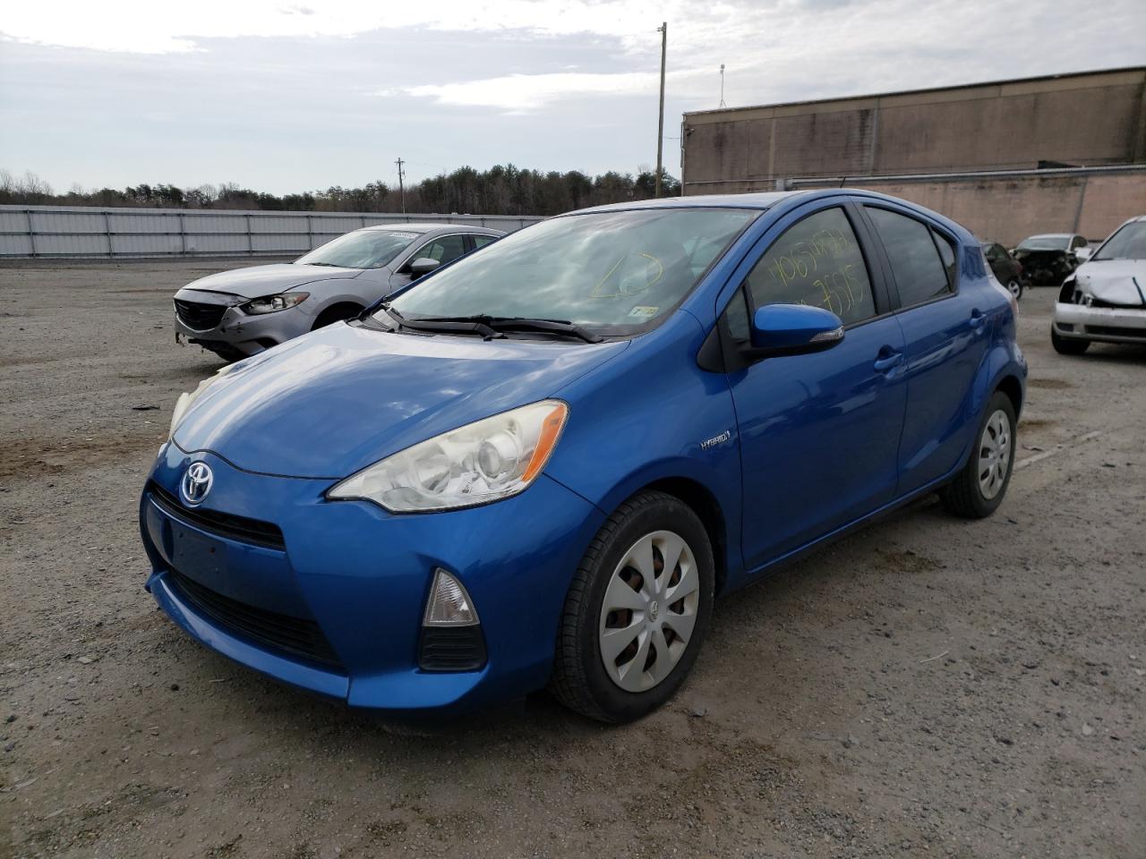 Photo 2 from auction – 2012 TOYOTA PRIUS C with VIN JTDKDTB30C1505797