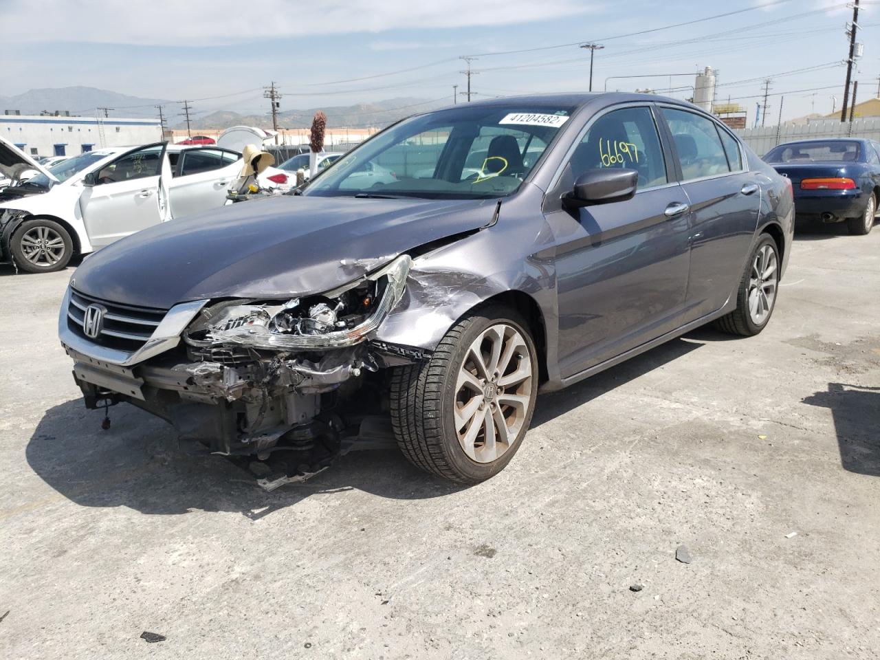 Photo 2 from auction – 2015 HONDA ACCORD SPO with VIN 1HGCR2F53FA023178