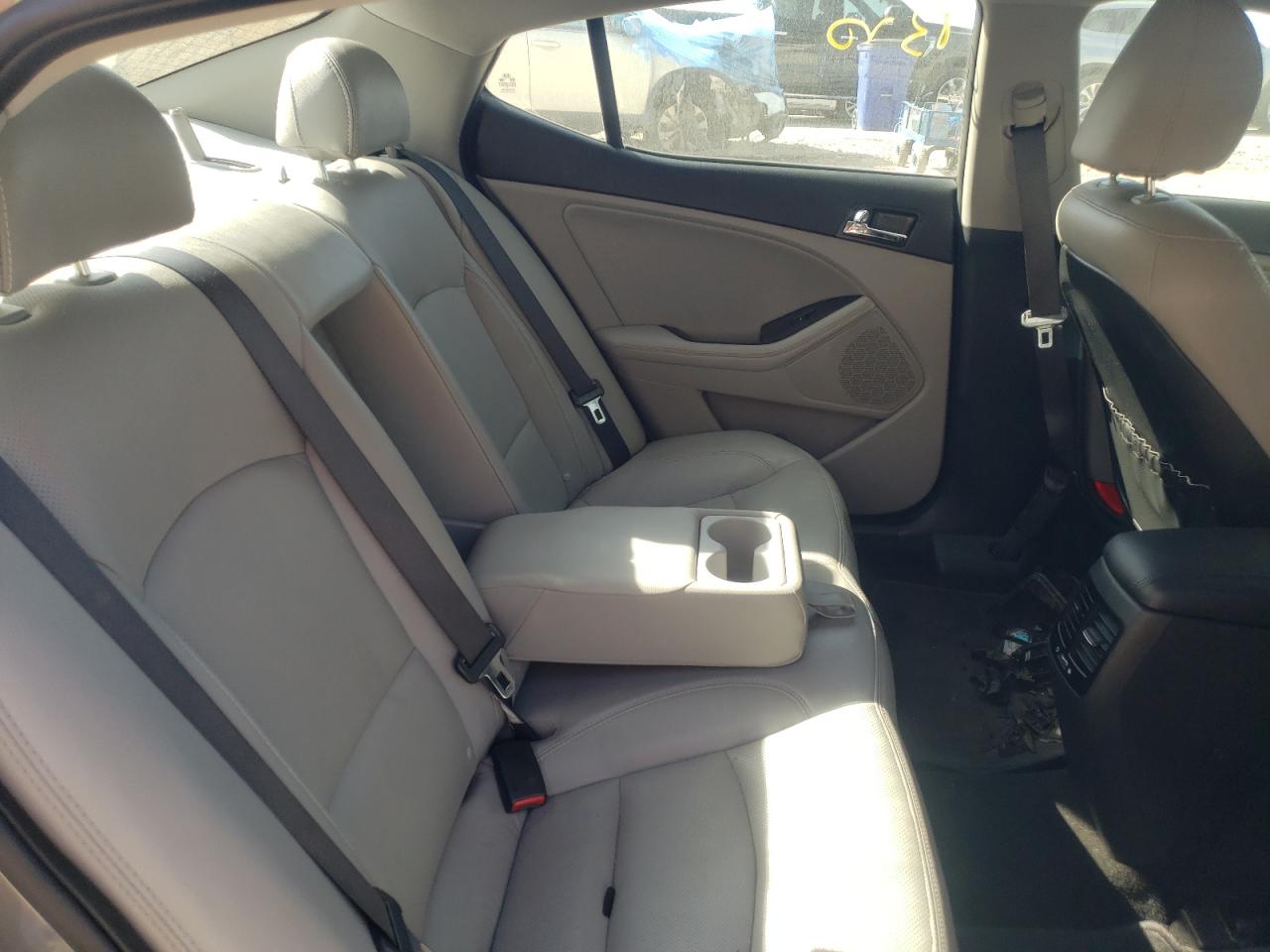 Photo 6 from auction – 2012 KIA OPTIMA EX with VIN 5XXGN4A71CG036950