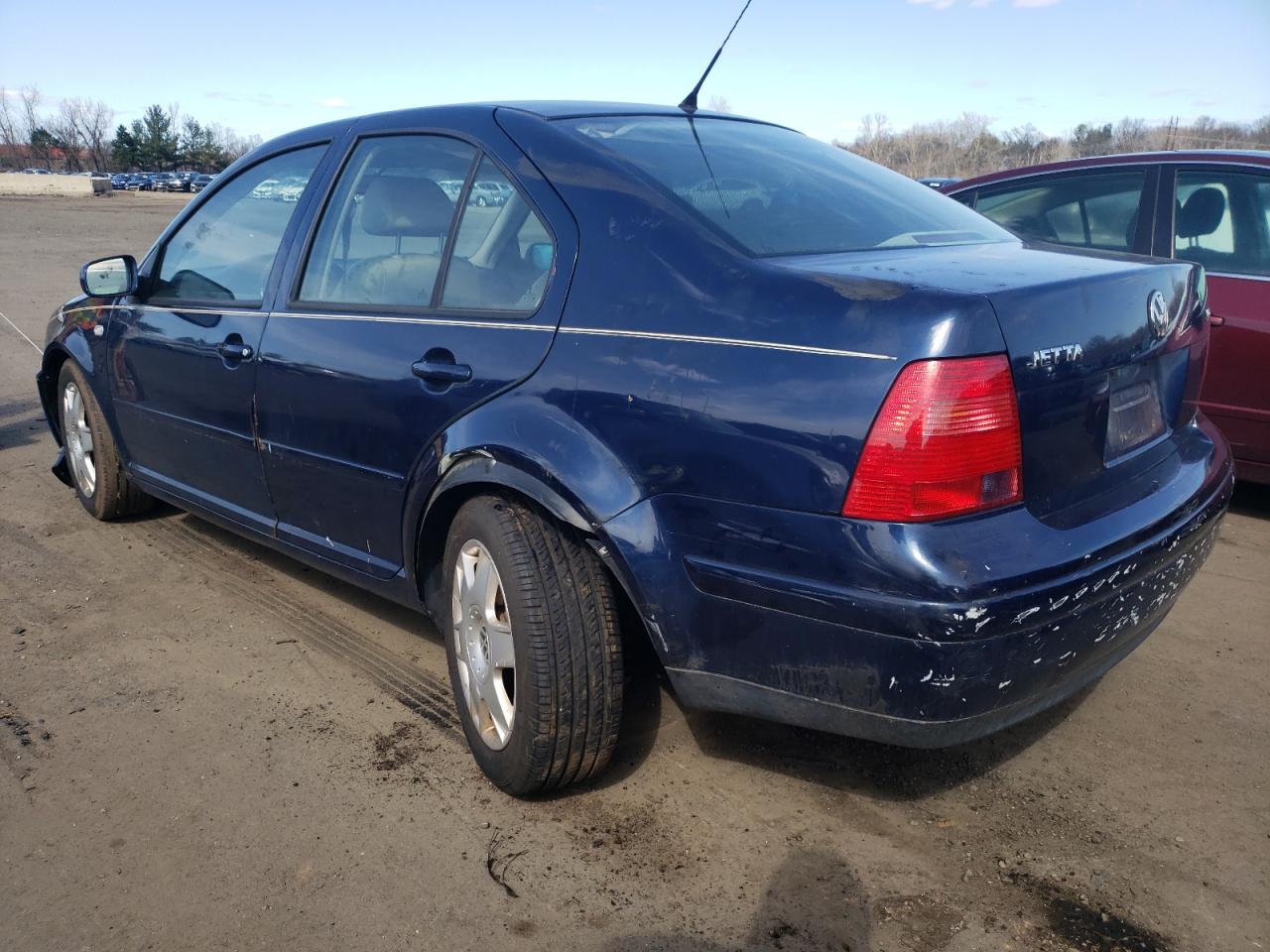 Photo 3 from auction – 2002 VOLKSWAGEN JETTA GLX with VIN 3VWTG69M52M007301