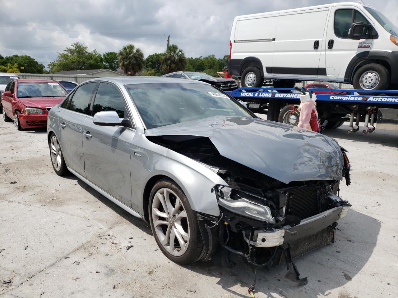 AUDI S4 QUATTRO 2011 with VIN WAUBGAFL3BA049375 - Photo from auction