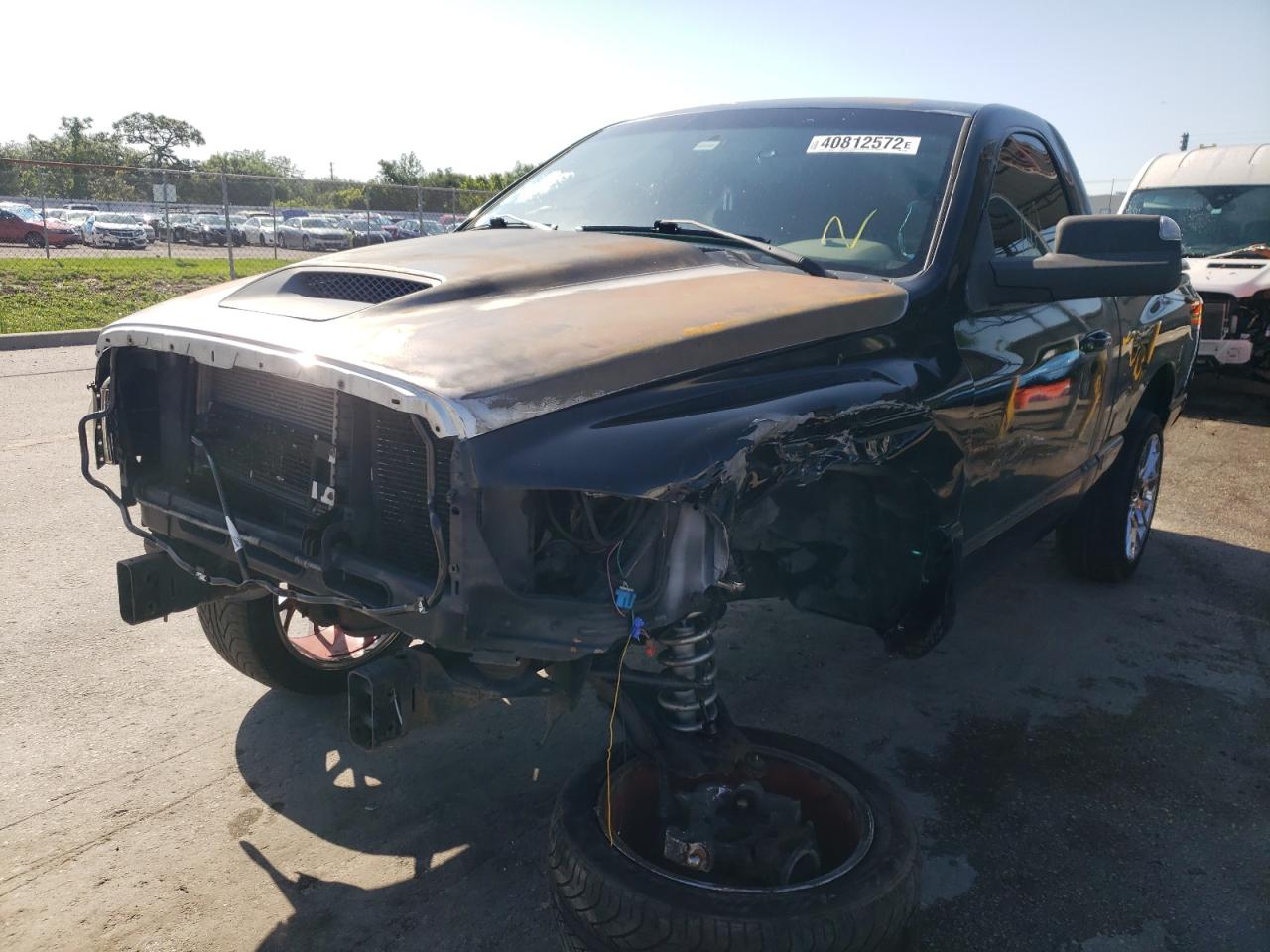 Photo 2 from auction – 2002 DODGE RAM 1500 with VIN 1D7HA16K32J218516