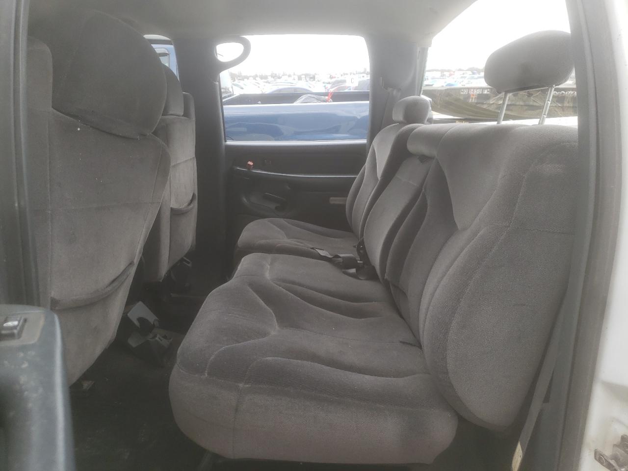 Photo 6 from auction – 2001 GMC SIERRA K25 with VIN 1GTHK23121F205928