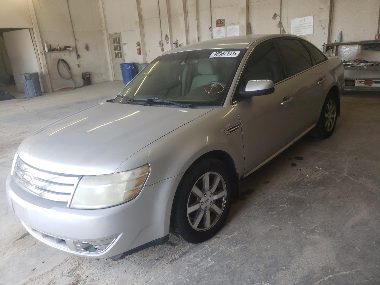 Photo 2 from auction – 2008 FORD TAURUS SEL with VIN 1FAHP24W38G179961