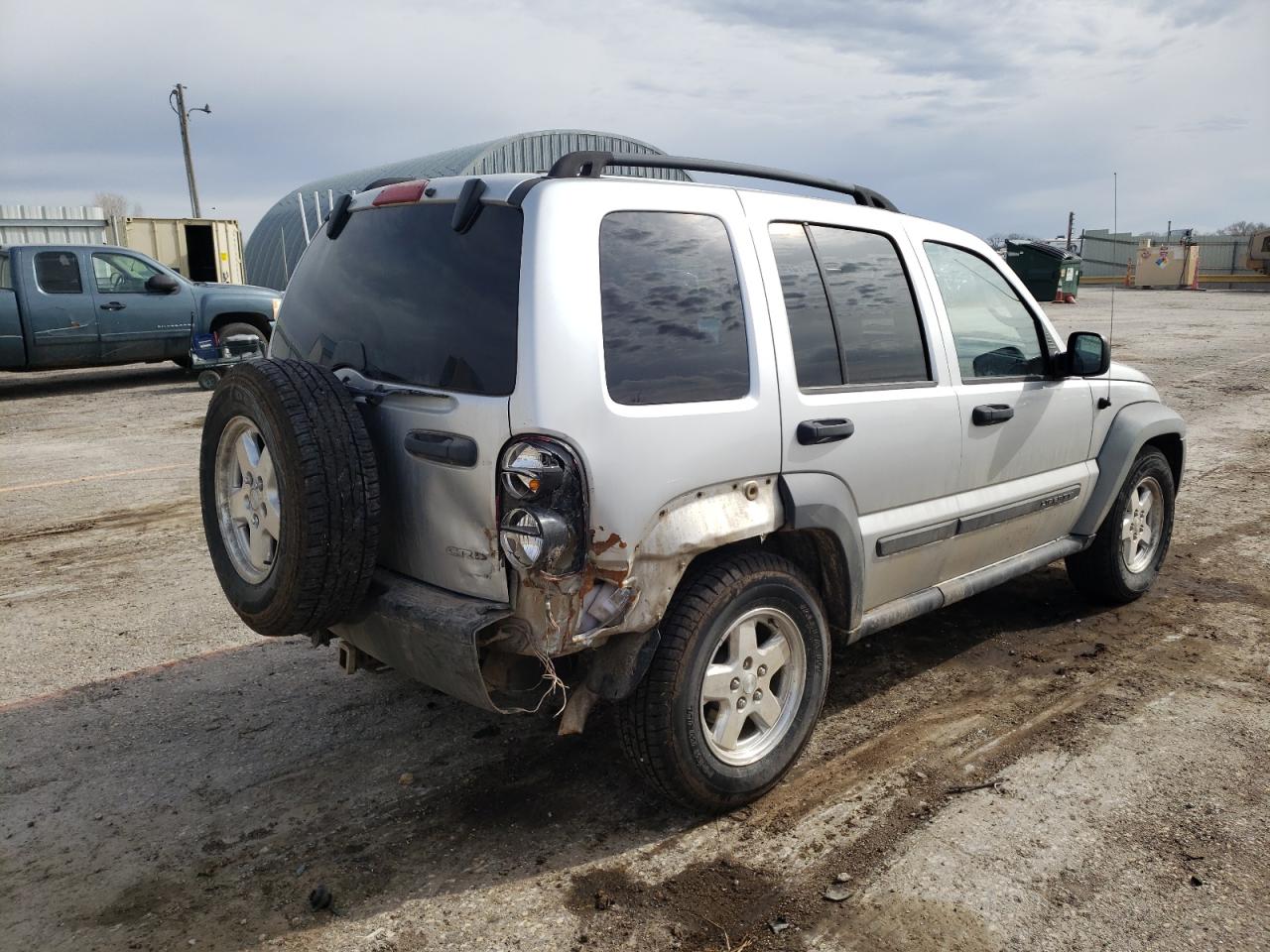 Photo 4 from auction – 2006 JEEP LIBERTY SP with VIN 1J4GL48506W274411