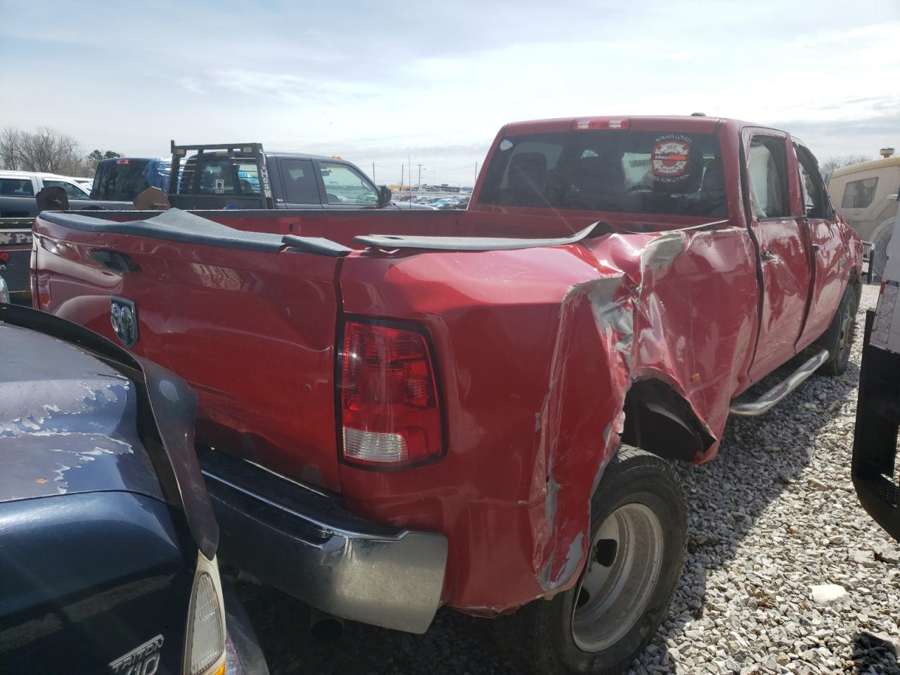 Photo 4 from auction – 2012 DODGE RAM 3500 S with VIN 3C63DRGL1CG157713