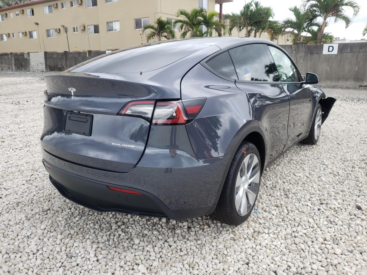 Photo 4 from auction – 2022 TESLA MODEL Y with VIN 7SAYGDEE0NF379006