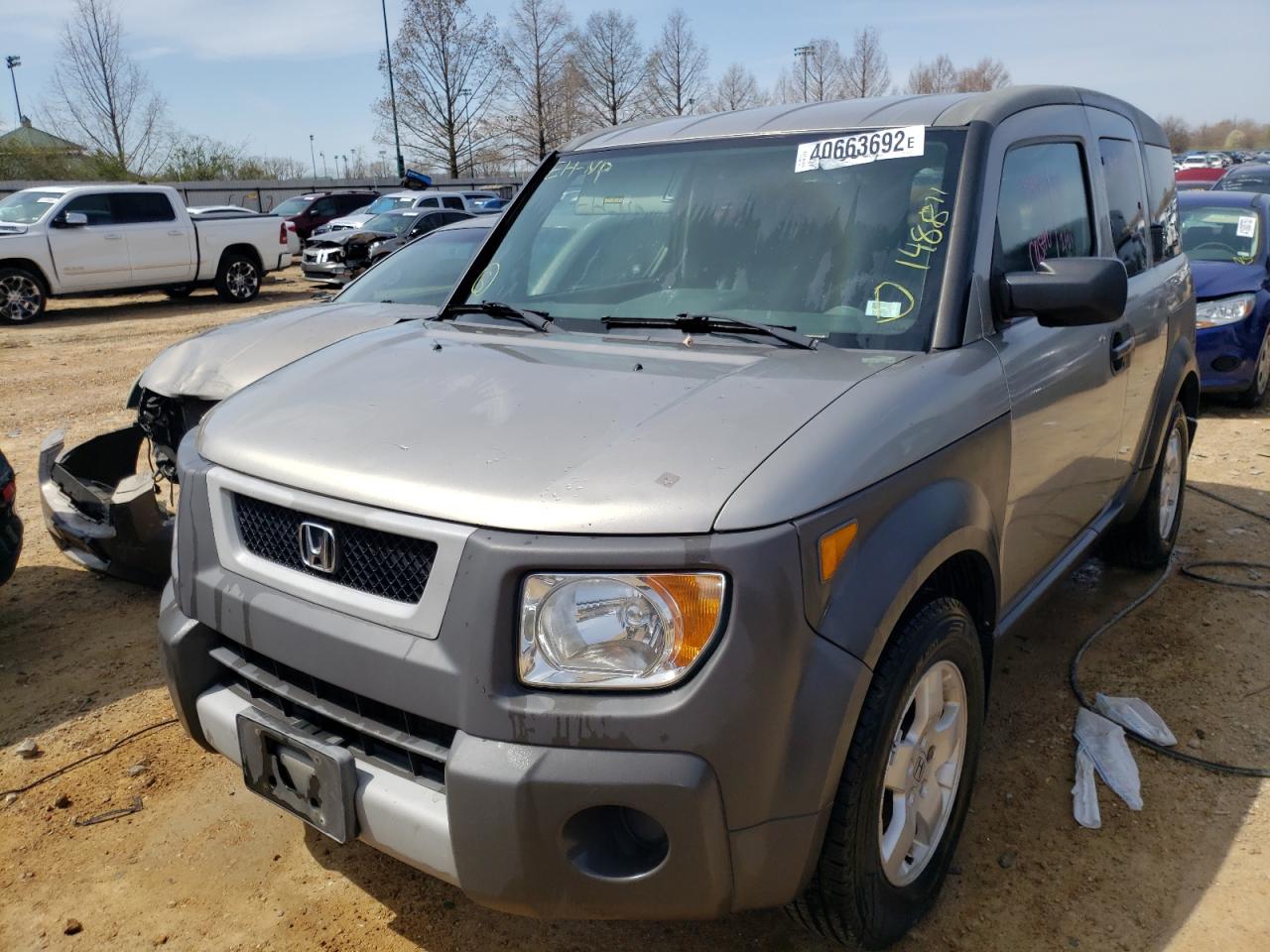 Photo 2 from auction – 2004 HONDA ELEMENT EX with VIN 5J6YH28654L036796