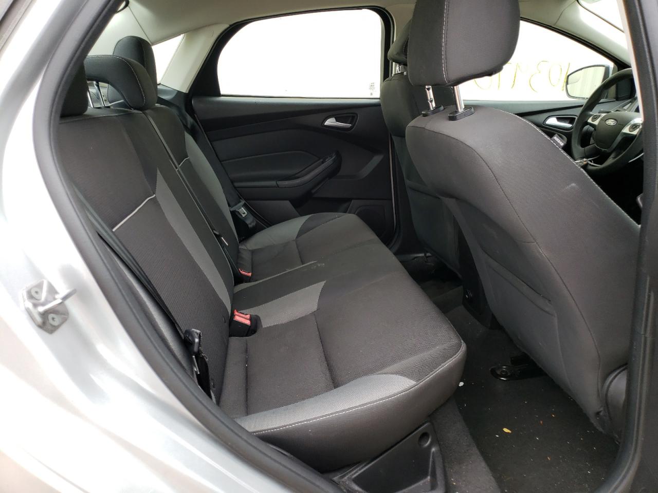 Photo 6 from auction – 2014 FORD FOCUS SE with VIN 1FADP3F21EL400894