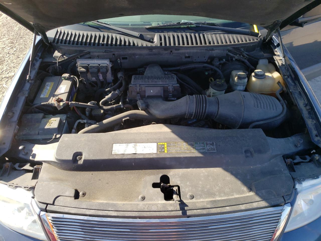 Photo 7 from auction – 2005 FORD EXPEDITION with VIN 1FMPU16525LA29478