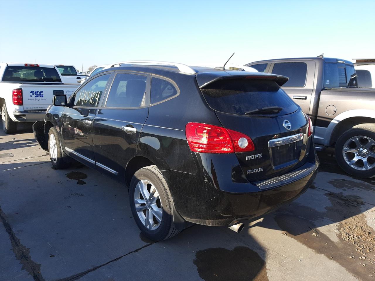Photo 3 from auction – 2012 NISSAN ROGUE S with VIN JN8AS5MT6CW613200
