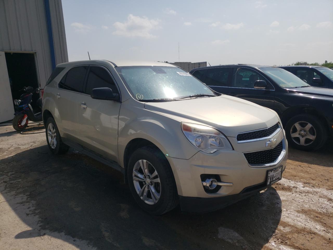 CHEVROLET EQUINOX LS 2014 with VIN 2GNALAEK5E6244261 - Photo from auction