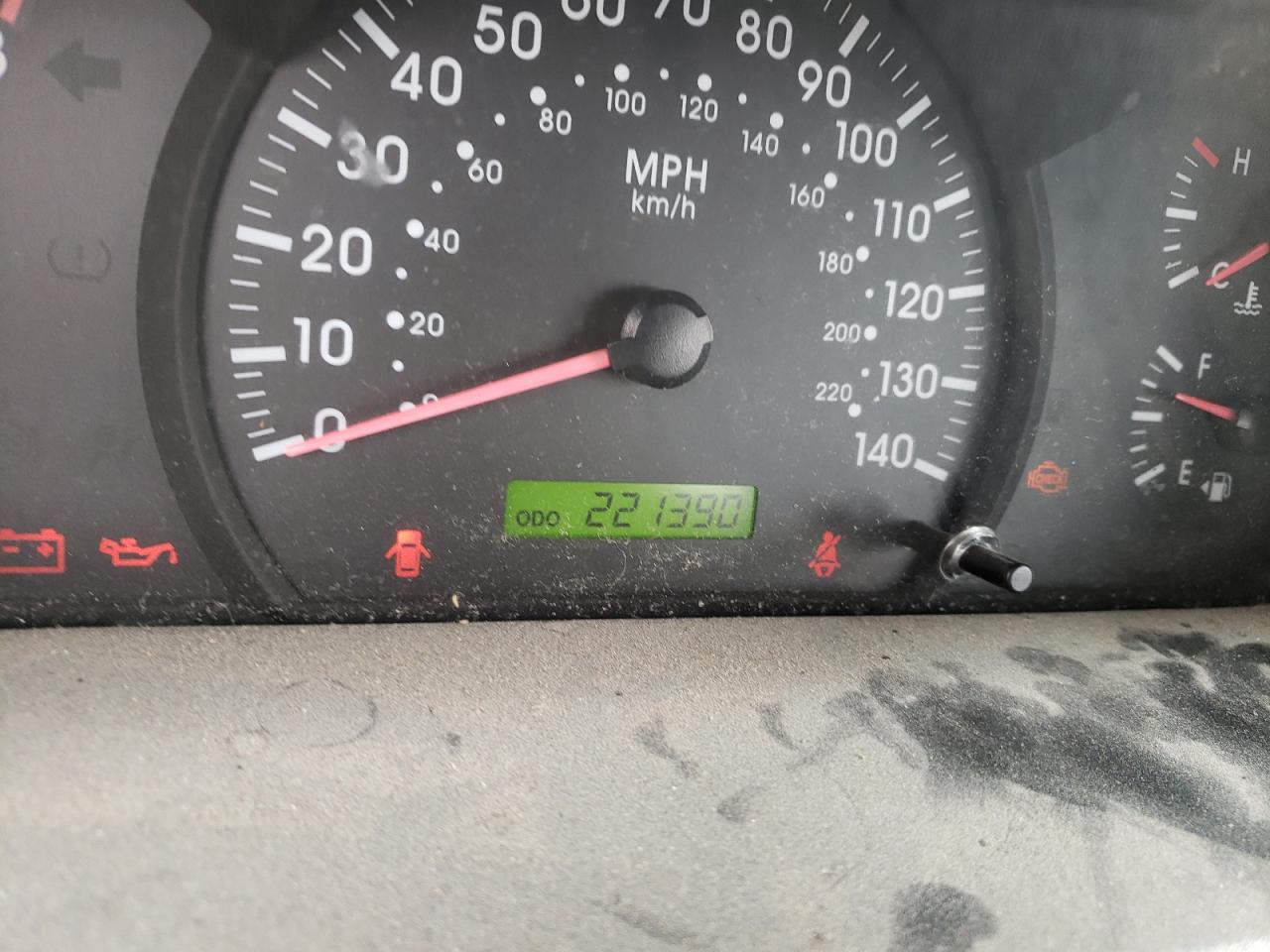 Photo 8 from auction – 2005 KIA SPECTRA LX with VIN KNAFE121055126292