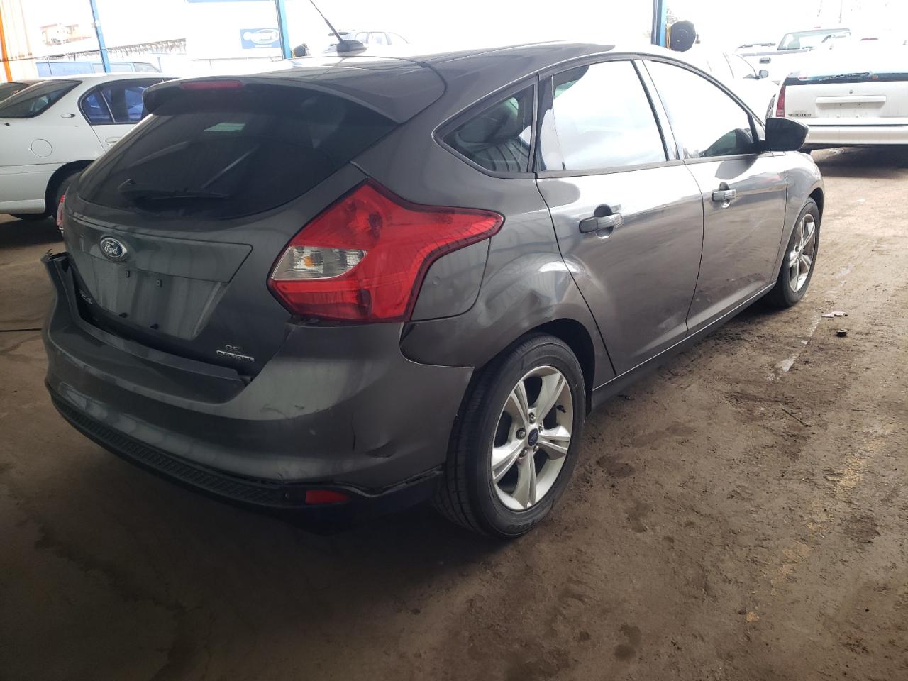 Photo 4 from auction – 2013 FORD FOCUS SE with VIN 1FADP3K23DL116123