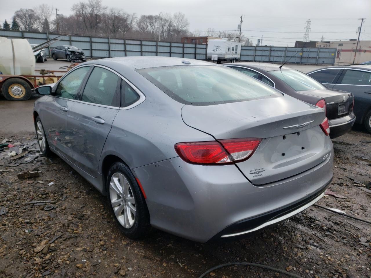 Photo 3 from auction – 2015 CHRYSLER 200 LIMITE with VIN 1C3CCCAB5FN503805
