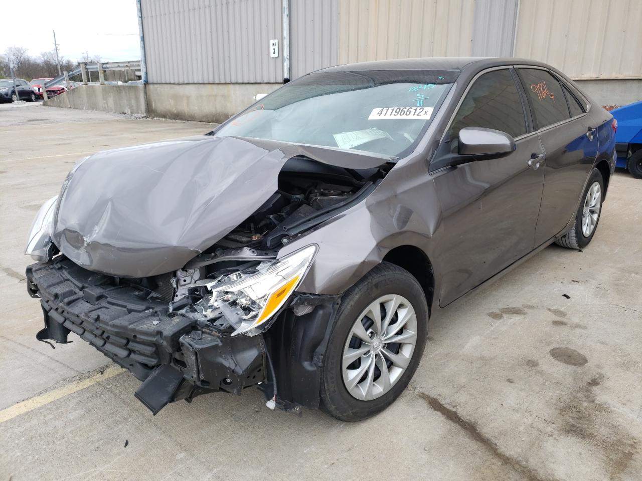 Photo 2 from auction – 2017 TOYOTA CAMRY LE with VIN 4T1BF1FK1HU421845