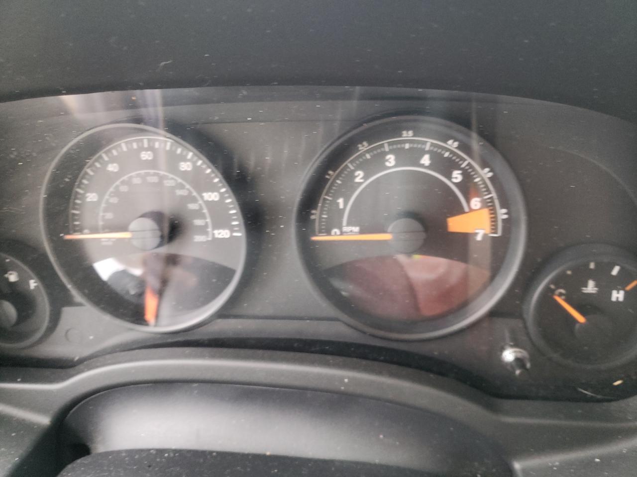Фото 8 с аукциона – 2014 JEEP COMPASS SP с VIN 1C4NJCBA0ED725821