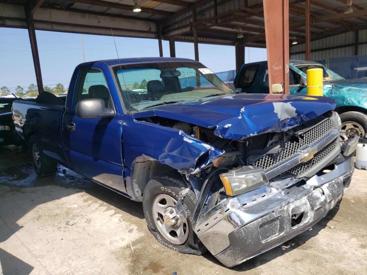 Photo 1 from auction – 2004 CHEVROLET SILVERADO with VIN 1GCEC14X84Z135397