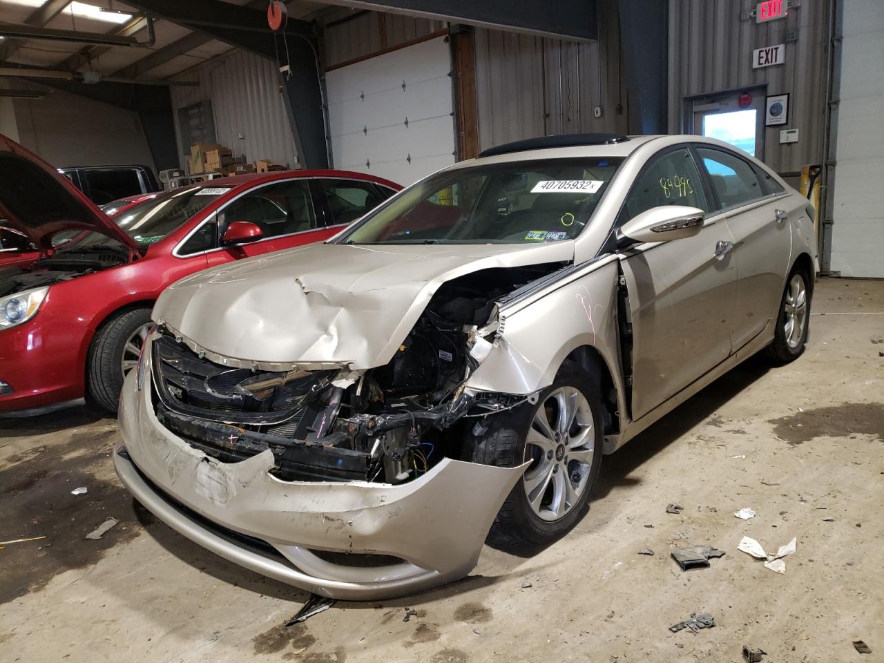 Photo 2 from auction – 2011 HYUNDAI SONATA SE with VIN 5NPEC4AC6BH064434