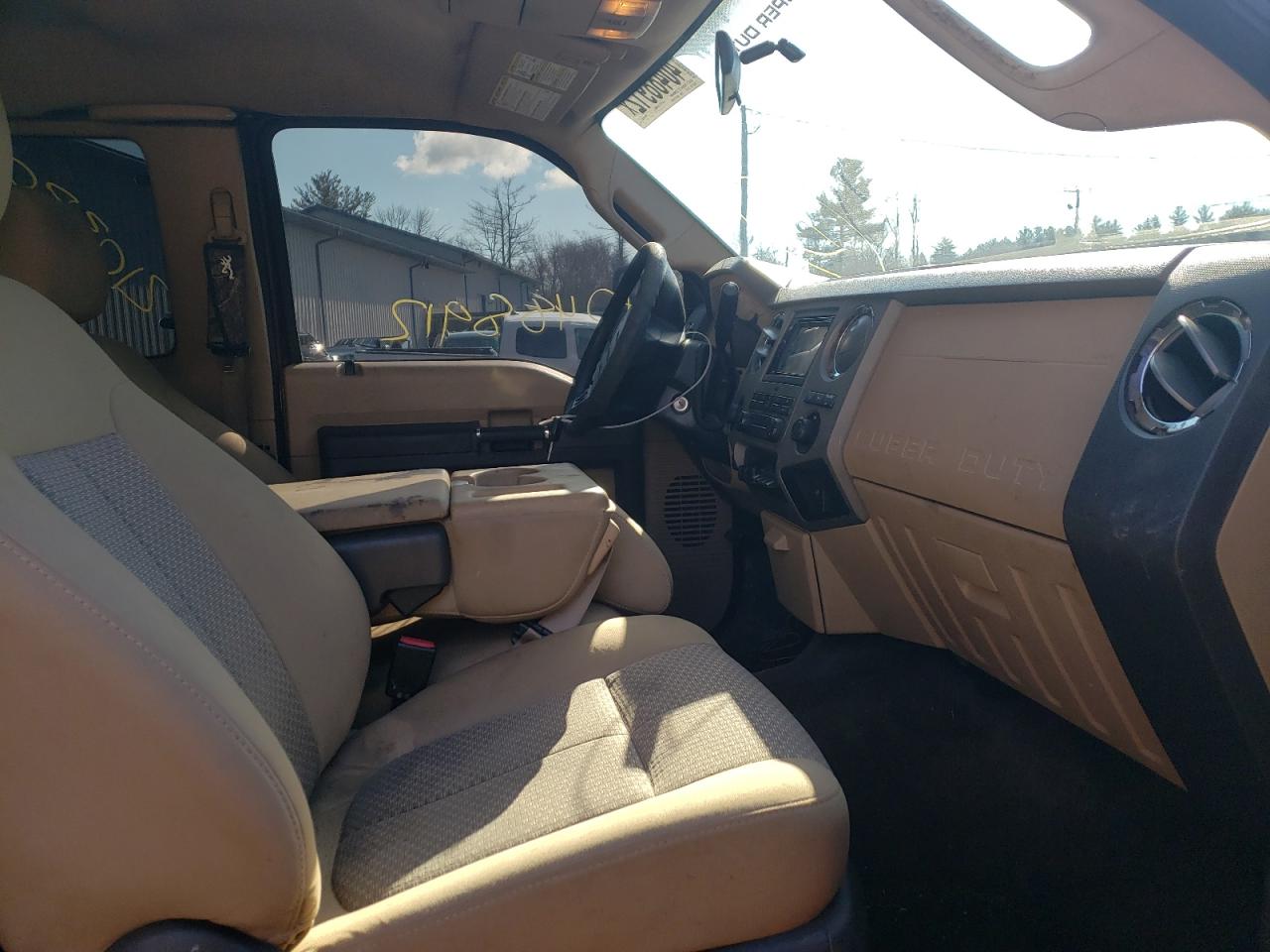 Photo 5 from auction – 2011 FORD F250 SUPER with VIN 1FT7X2BT2BEA87788