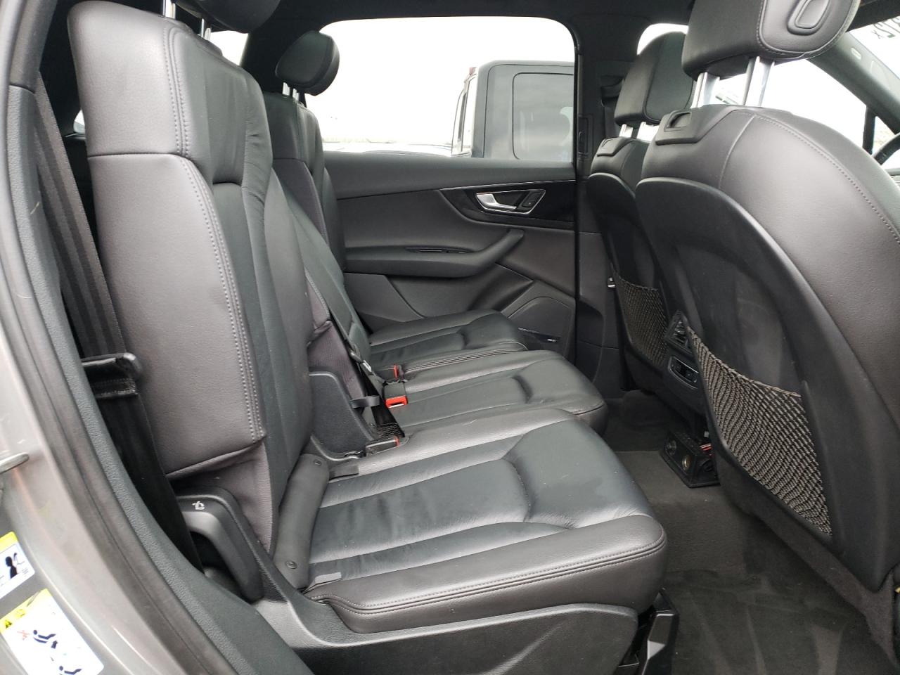 Photo 6 from auction – 2017 AUDI Q7 PREMIUM with VIN WA1LAAF70HD009929