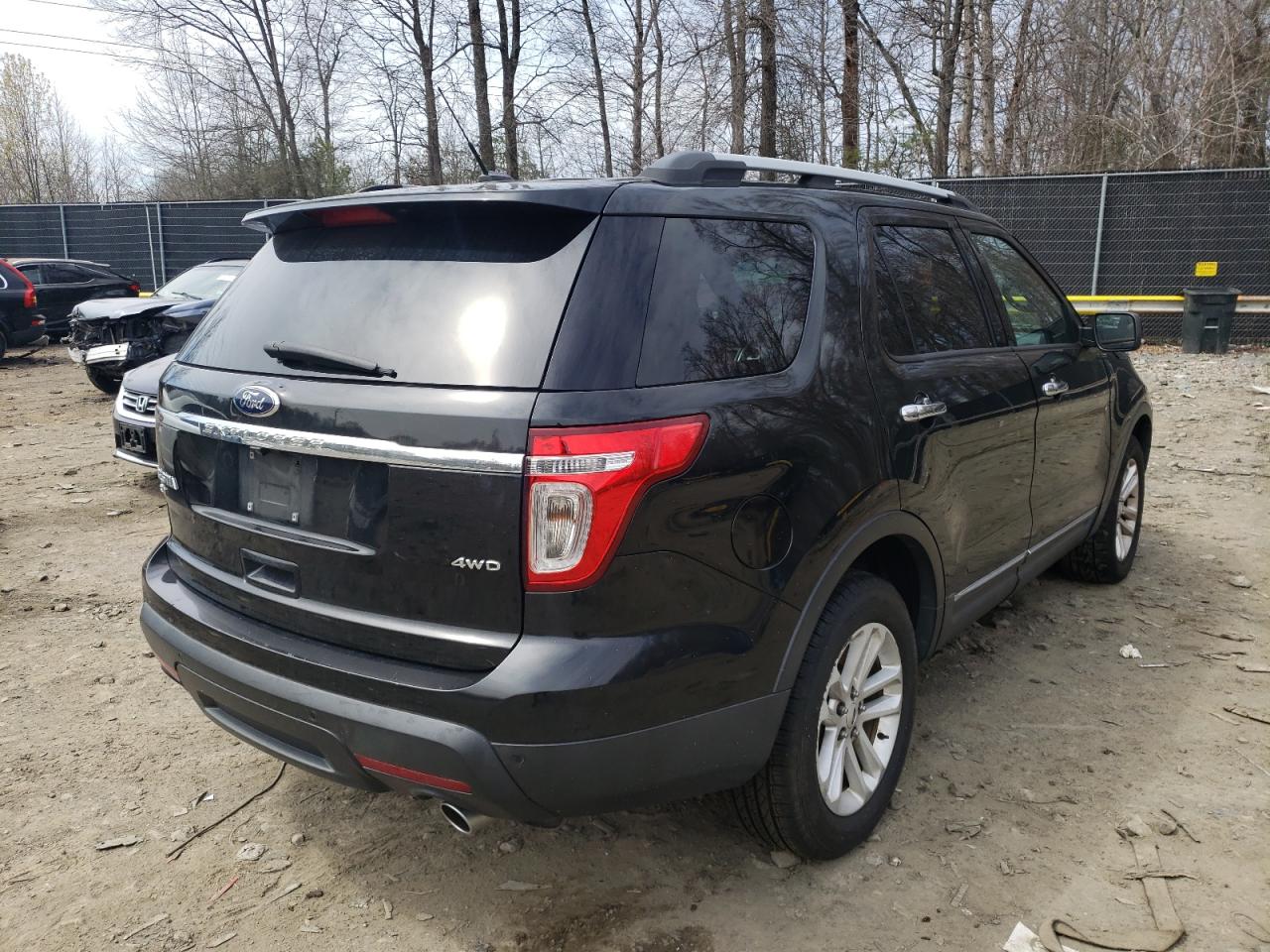 Photo 4 from auction – 2014 FORD EXPLORER X with VIN 1FM5K8D86EGC53882