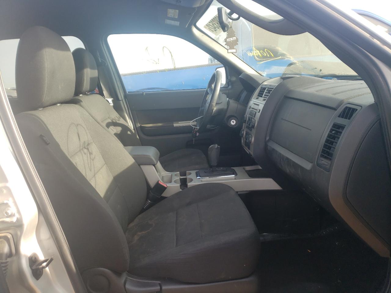 Photo 5 from auction – 2009 FORD ESCAPE XLT with VIN 1FMCU03G29KC20201