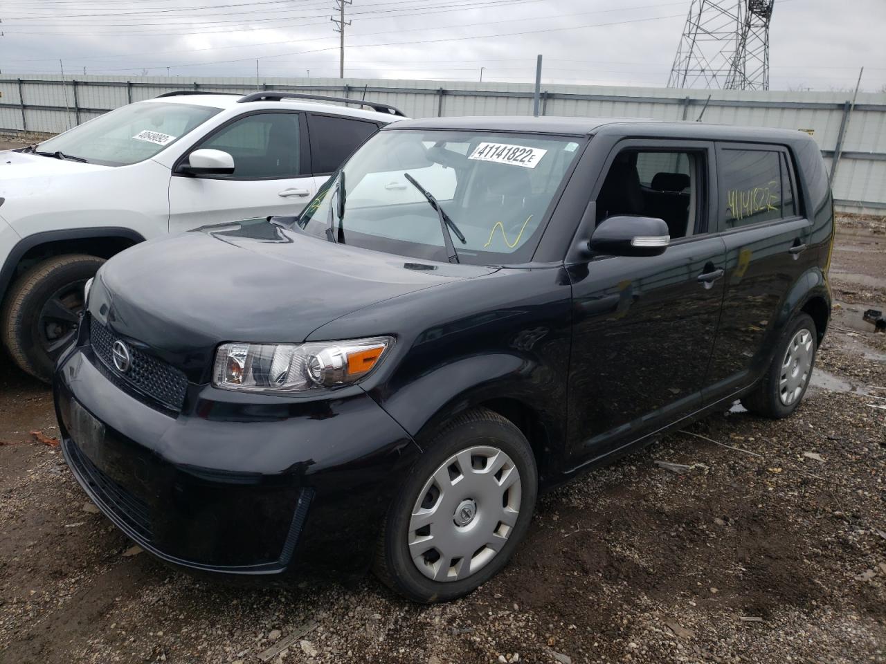 Photo 2 from auction – 2008 SCION XB with VIN JTLKE50E981035956