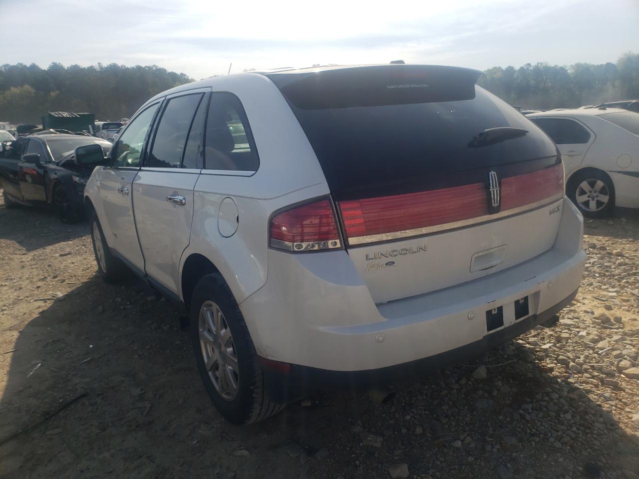 Photo 3 from auction – 2010 LINCOLN MKX with VIN 2LMDJ6JC2ABJ07111