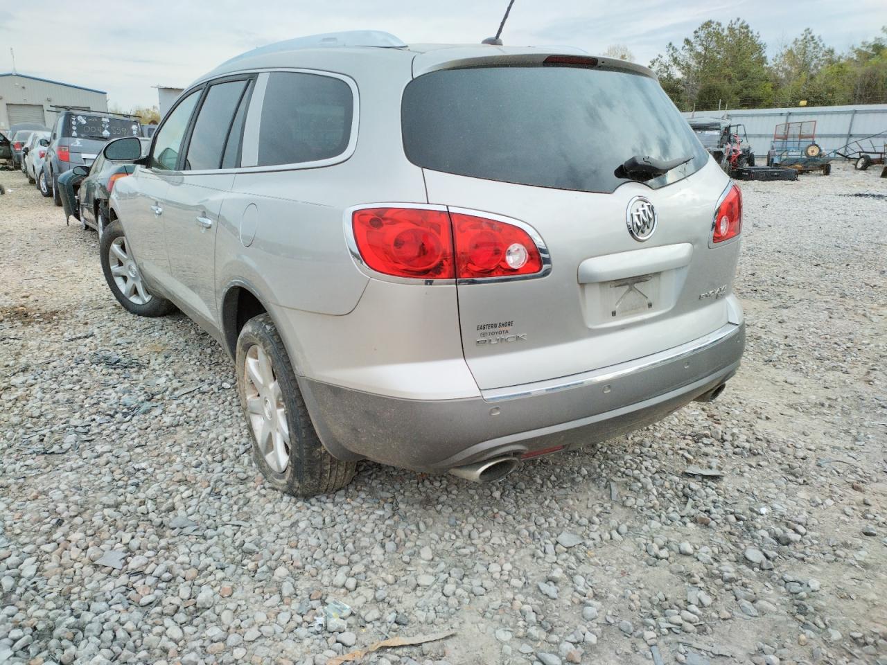 Photo 3 from auction – 2008 BUICK ENCLAVE CX with VIN 5GAER23738J240621