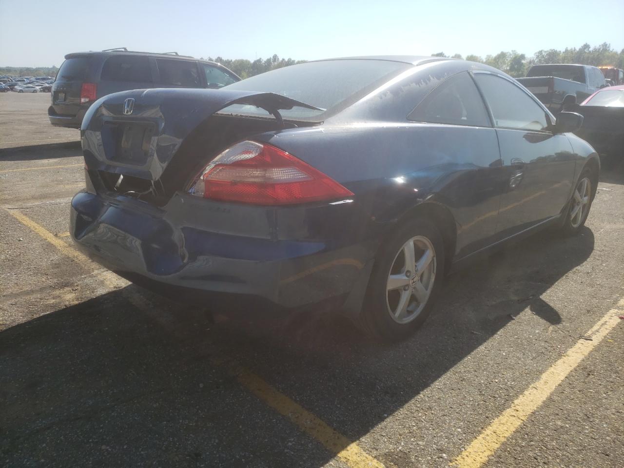 Photo 4 from auction – 2004 HONDA ACCORD with VIN 1HGCM72534A013149