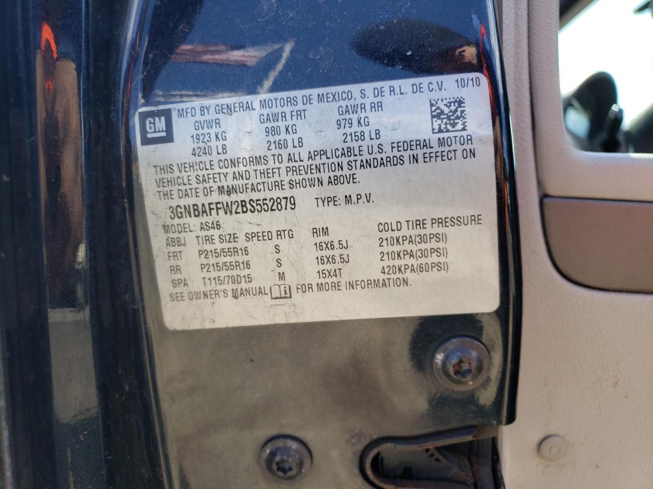 Photo 10 from auction – 2011 CHEVROLET HHR LT with VIN 3GNBAFFW2BS552879