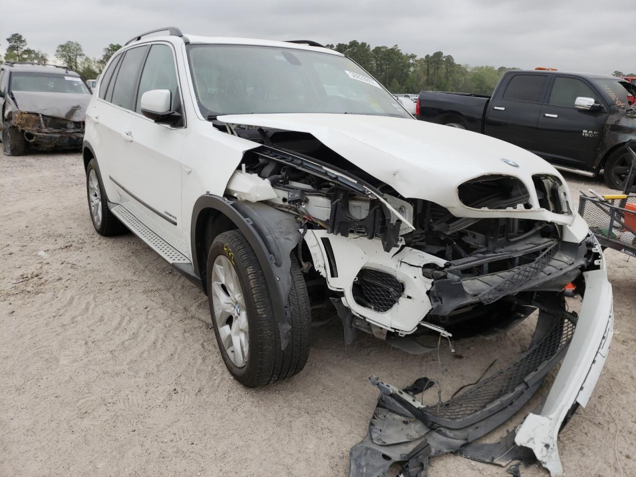 BMW X5 XDRIVE3 2013 with VIN 5UXZV4C50D0B24641 - Photo from auction
