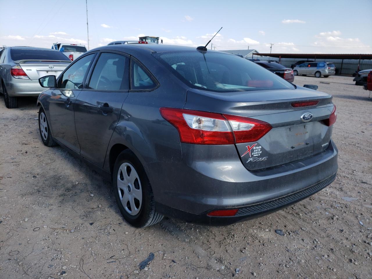 Photo 3 from auction – 2014 FORD FOCUS S with VIN 1FADP3E24EL419764