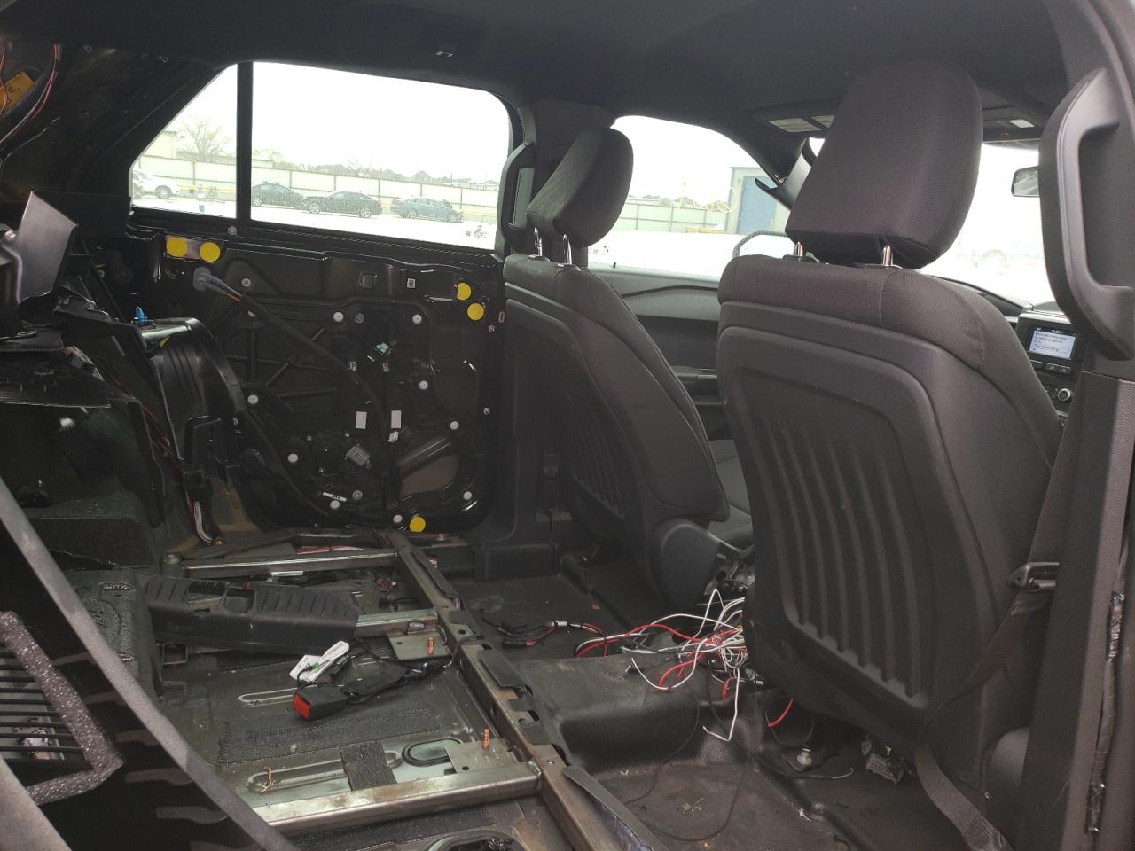 Photo 6 from auction – 2020 FORD EXPLORER P with VIN 1FM5K8AW6LGD07178