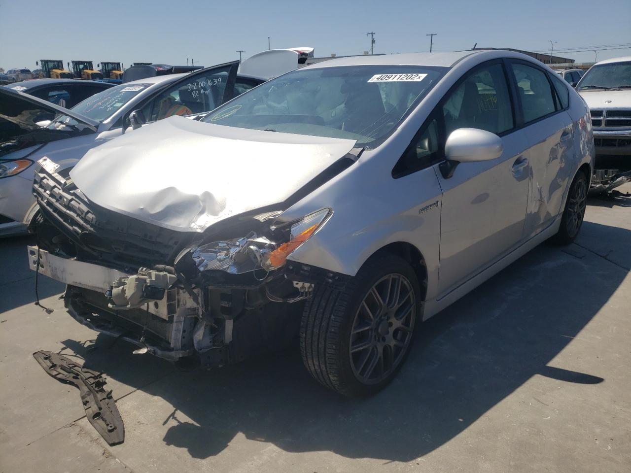 Photo 2 from auction – 2014 TOYOTA PRIUS with VIN JTDKN3DU3E1779033