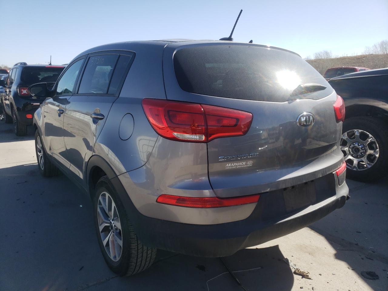 Photo 3 from auction – 2015 KIA SPORTAGE L with VIN KNDPBCAC7F7783918