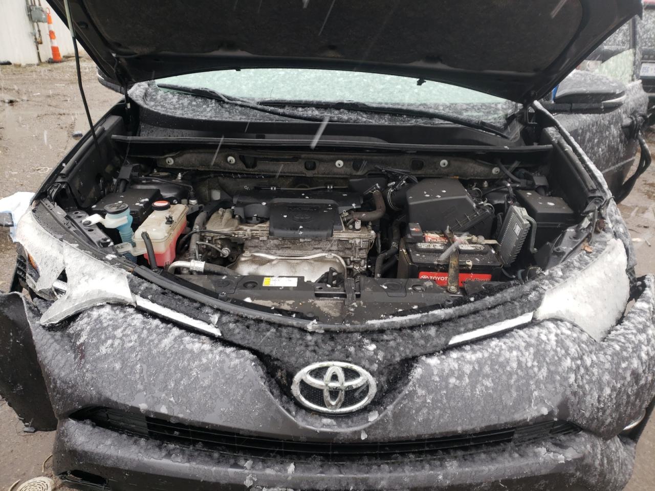 Photo 7 from auction – 2016 TOYOTA RAV4 XLE with VIN JTMRFREV4GJ084679