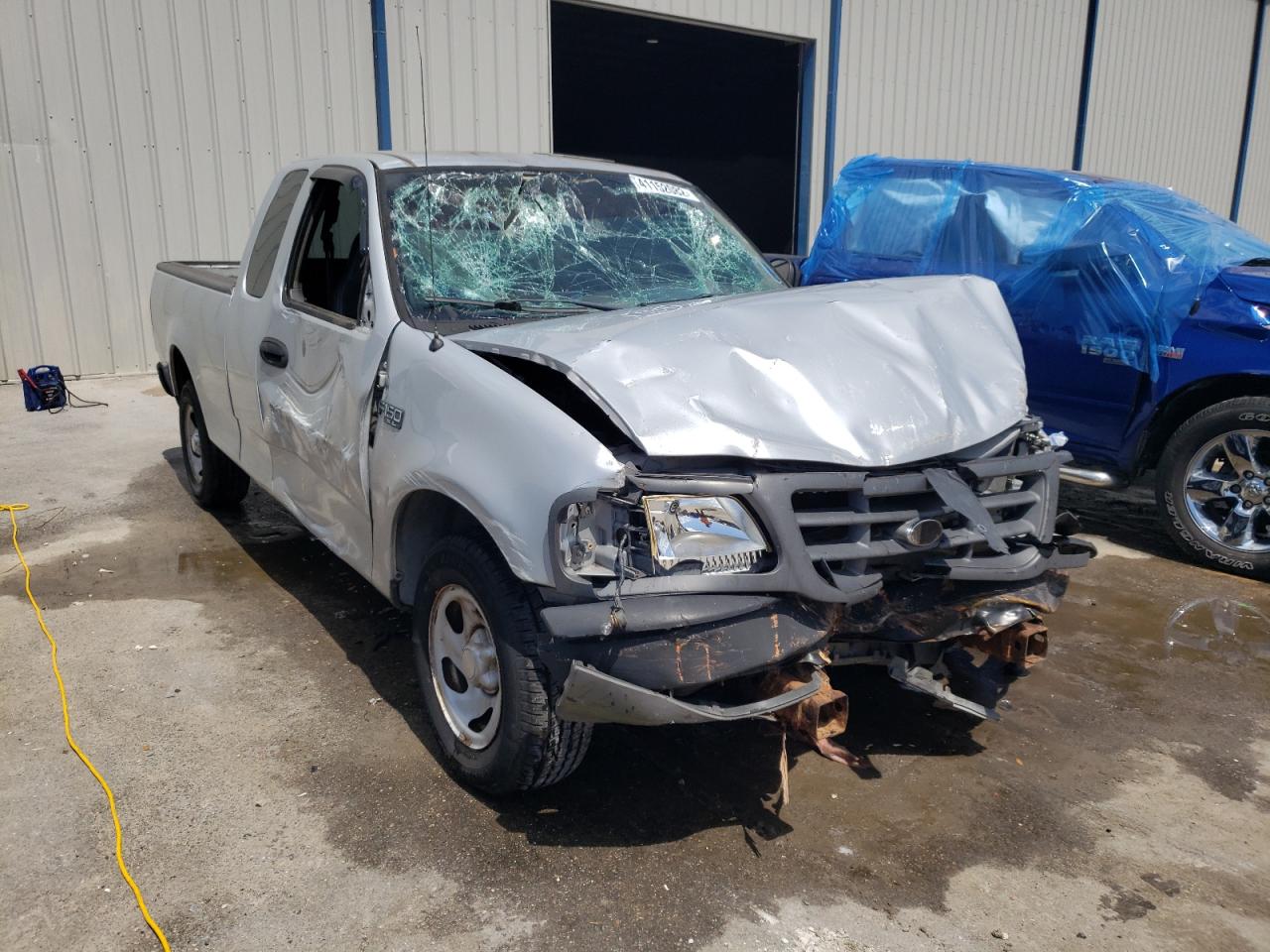 FORD F-150 HERI 2004 with VIN 2FTRX17264CA92147 - Photo from auction