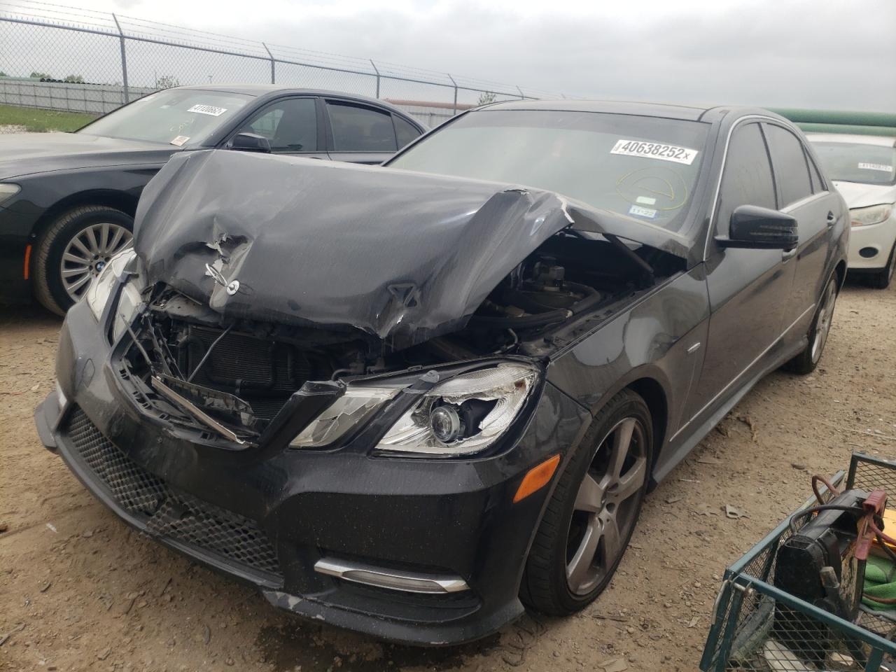 Photo 2 from auction – 2012 MERCEDES-BENZ E 350 with VIN WDDHF5KB3CA631777
