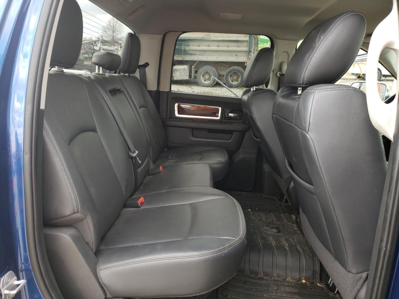Фото 6 с аукциона – 2011 DODGE RAM 3500 с VIN 3D73Y3CL6BG622412