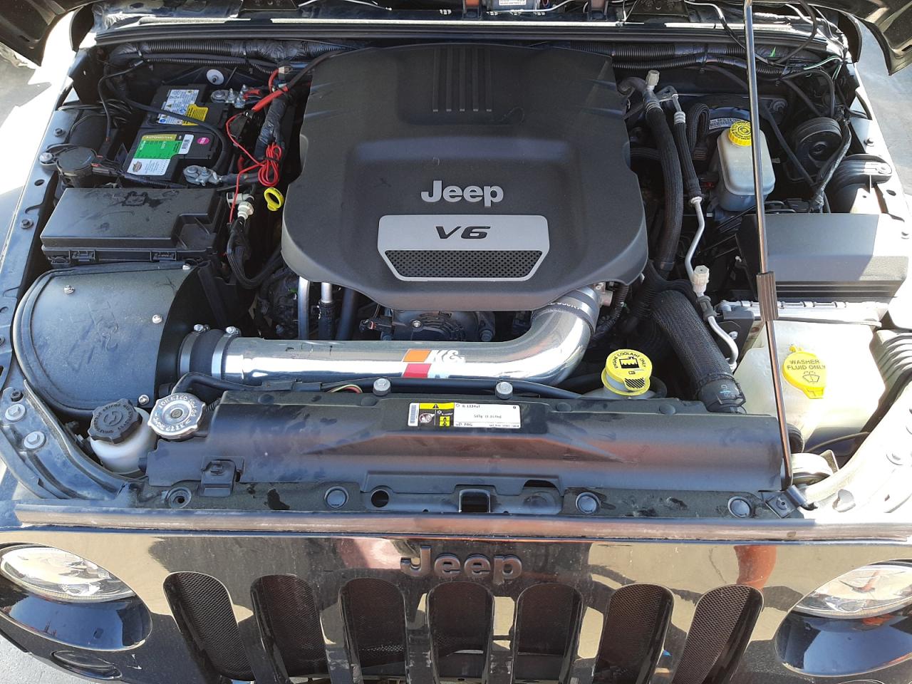 Photo 7 from auction – 2016 JEEP WRANGLER U with VIN 1C4BJWDG3GL206454