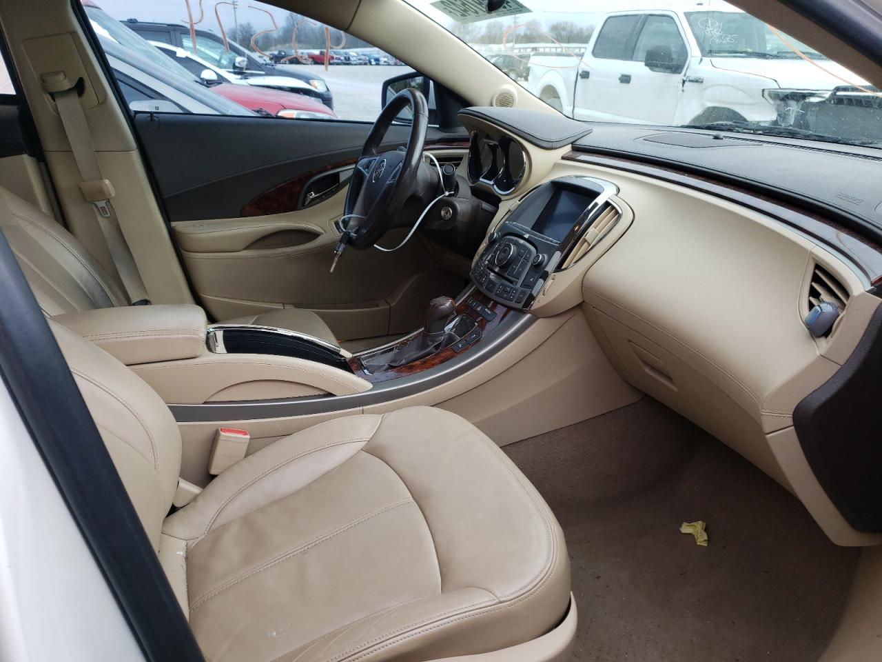 Photo 5 from auction – 2012 BUICK LACROSSE P with VIN 1G4GD5E31CF373371