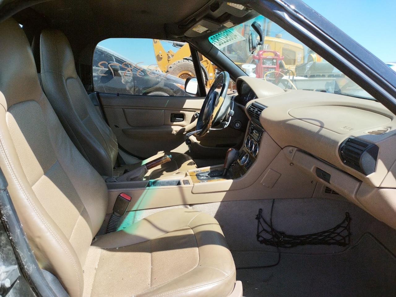 Photo 5 from auction – 2000 BMW Z3 2.3 with VIN 4USCH9345YLG03218