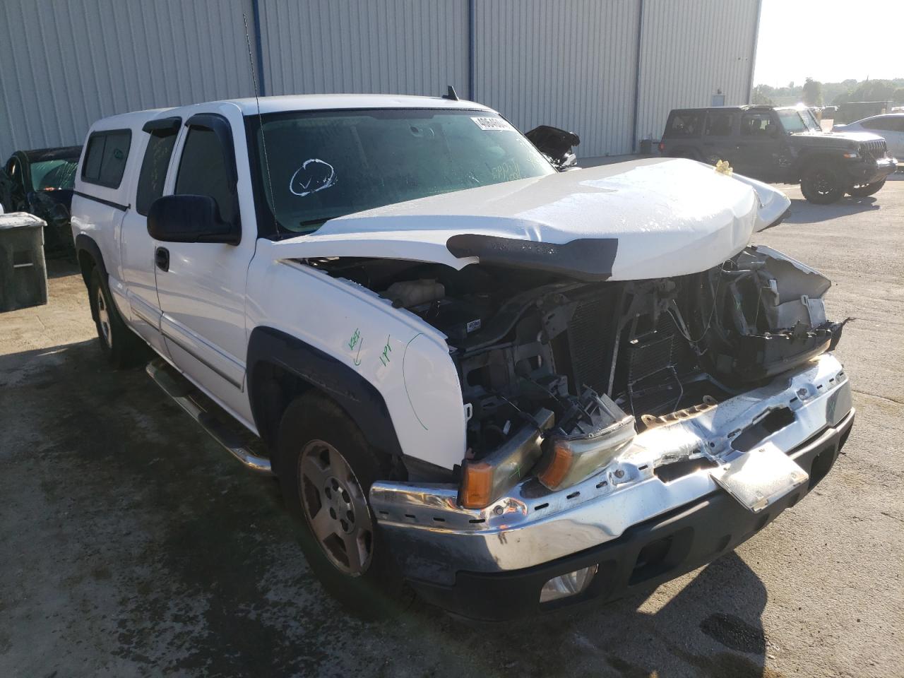CHEVROLET SILVERADO 2007 with VIN 1GCEC19Z47Z207324 - Photo from auction