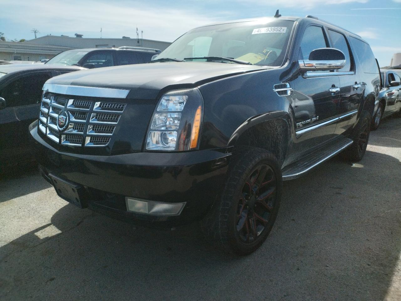 Photo 2 from auction – 2007 CADILLAC ESCALADE E with VIN 1GYFK66847R233657