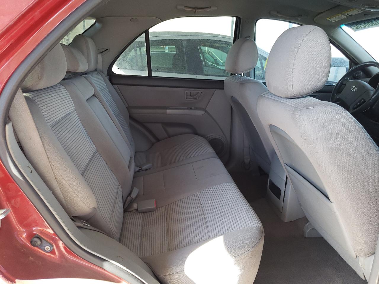 Photo 6 from auction – 2009 KIA SORENTO LX with VIN KNDJD735595892156