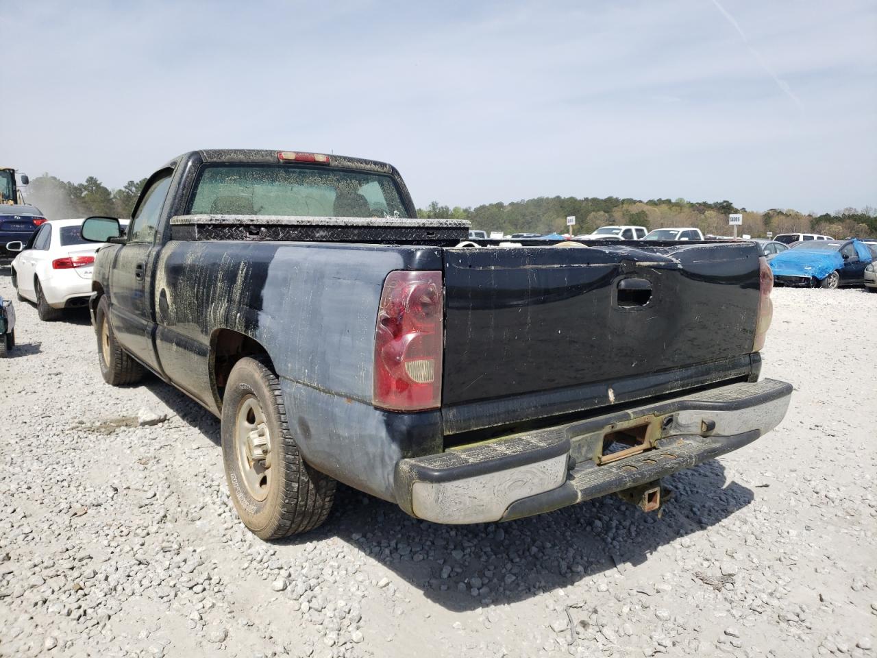 Photo 3 from auction – 2003 CHEVROLET SILVERADO with VIN 1GCEC14V73Z173815