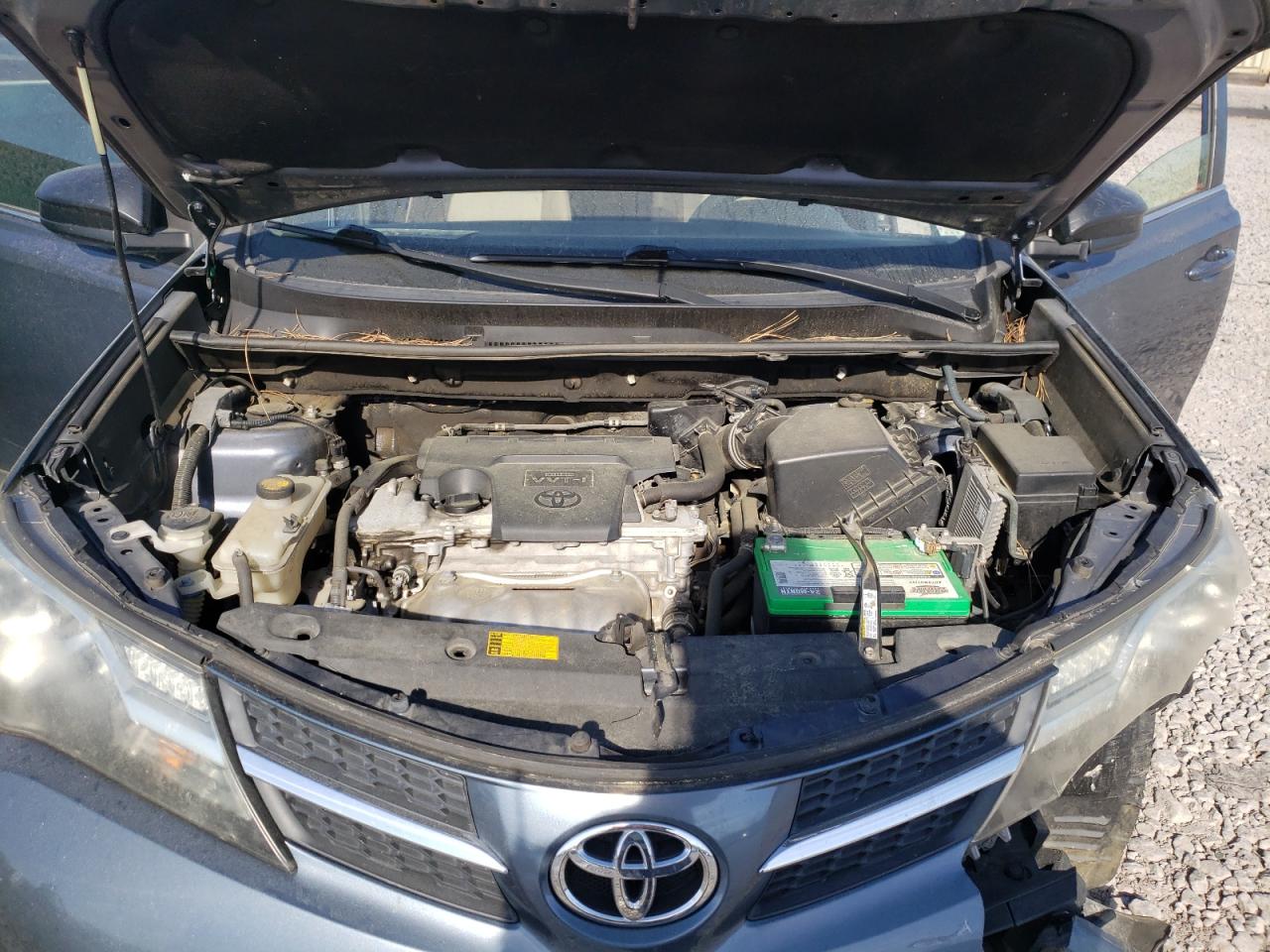 Photo 7 from auction – 2013 TOYOTA RAV4 LE with VIN JTMZFREV1DD014115