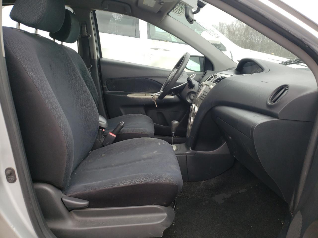 Photo 5 from auction – 2007 TOYOTA YARIS with VIN JTDBT923671137962
